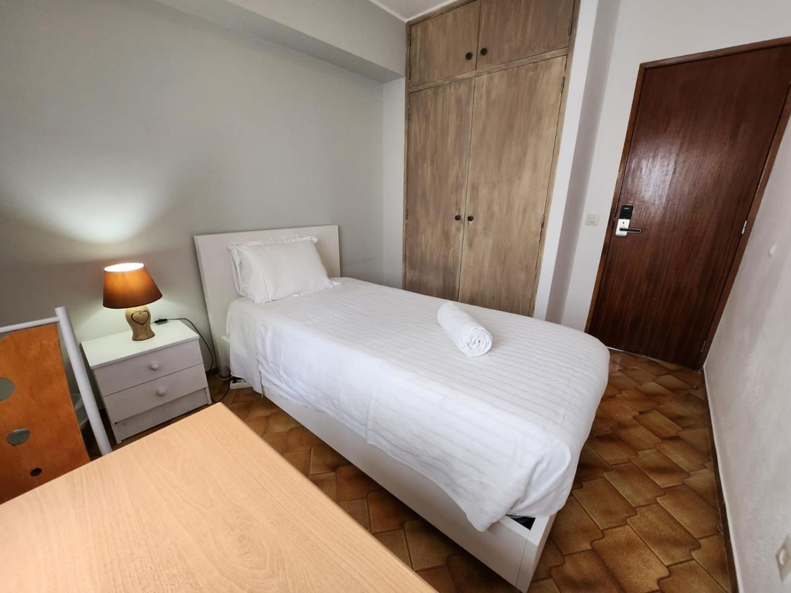 Casa Do Sol Algarve Hostel Lagos Phòng bức ảnh